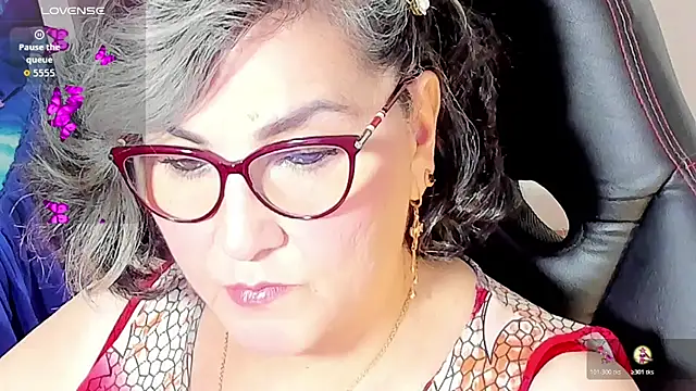 cataleya mom online show from October 30, 2025, 2:02 am