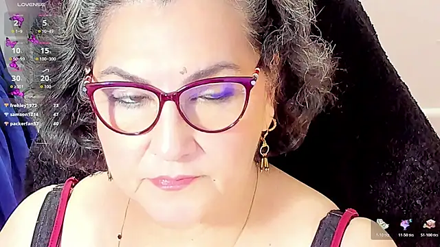 cataleya mom online show from November 13, 2025, 7:29 am