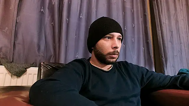 henryaxe online show from January 6, 2025, 5:38 pm