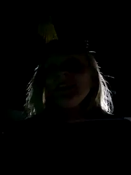 lady charlyne online show from January 16, 2025, 12:02 am