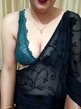 Priya Boudi online show from December 20, 2024, 5:18 pm