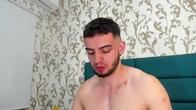 Michael magno online show from December 9, 2024, 6:25 pm