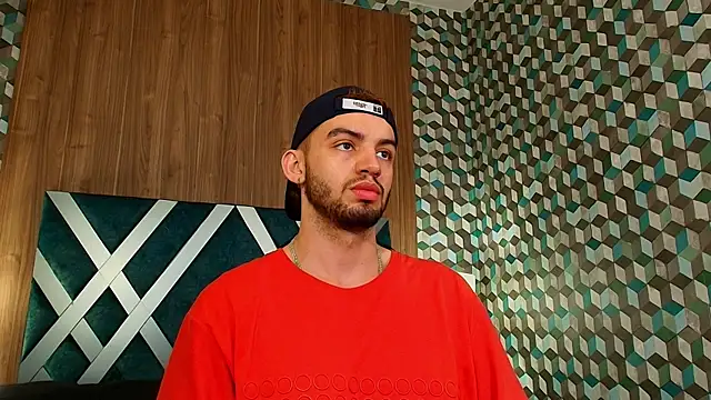 Michael magno online show from September 10, 2025, 7:03 pm