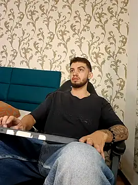 Snapshot of Michael_magno chatting on March 28, 2026, 5:23 pm Michael magno online show from March 28, 2026, 5:23 pm