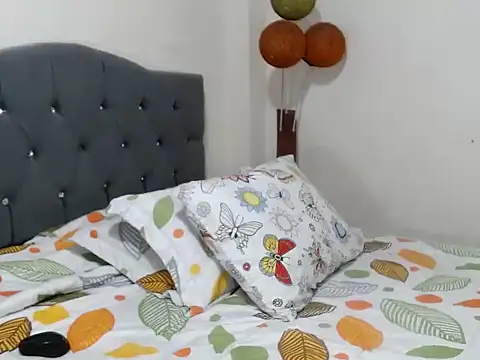 Snapshot of Chantal_hott chatting on March 14, 2025, 3:58 pm Chantal hott online show from March 14, 2025, 3:58 pm