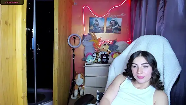 Snapshot of Fiery_Brunette_ chatting on May 24, 2026, 4:50 am Fiery Brunette online show from May 24, 2026, 4:50 am
