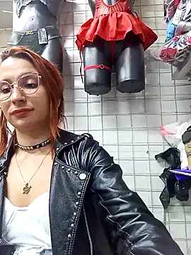 Paula382023 online show from January 28, 2025, 11:17 pm