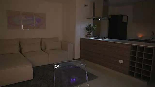 Daihanwatson  online show from January 15, 2026, 4:06 am