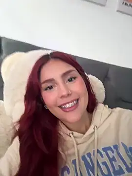 Snapshot of HazzelGray chatting on January 19, 2025, 5:49 pm HazzelGray online show from January 19, 2025, 5:49 pm