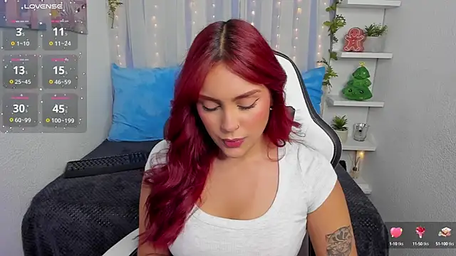 Snapshot of HazzelGray chatting on January 23, 2025, 3:01 pm HazzelGray online show from January 23, 2025, 3:01 pm