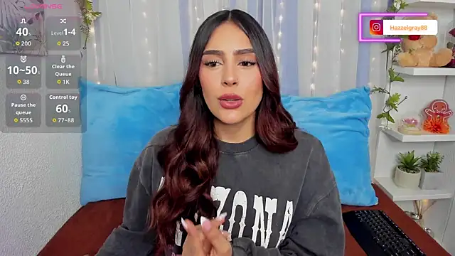 Snapshot of HazzelGray chatting on October 24, 2025, 3:41 pm HazzelGray online show from October 24, 2025, 3:41 pm