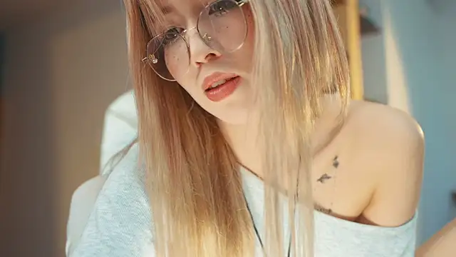 Snapshot of sigmasian chatting on January 11, 2025, 4:59 am sigmasian online show from January 11, 2025, 4:59 am