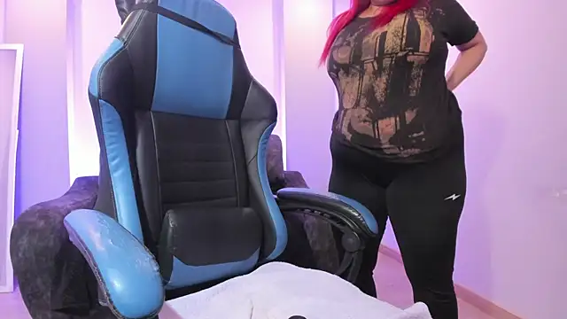 Sammy owens  online show from September 25, 2025, 12:09 pm