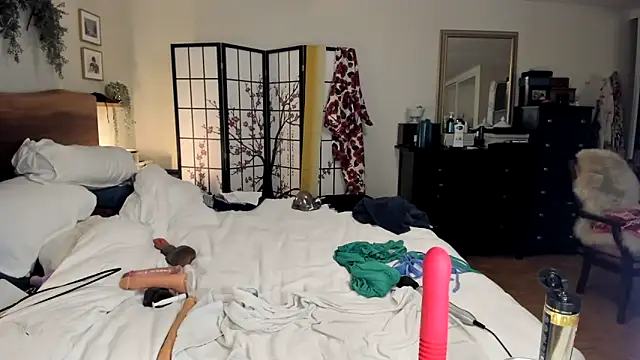 Snapshot of AlwaysAffirming chatting on January 28, 2025, 11:28 pm AlwaysAffirming online show from January 28, 2025, 11:28 pm