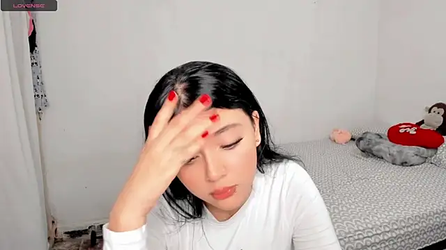 Snapshot of Sarah_angell chatting on December 30, 2024, 1:47 pm Sarah angell online show from December 30, 2024, 1:47 pm