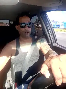 hecwil8 online show from January 17, 2026, 12:21 pm