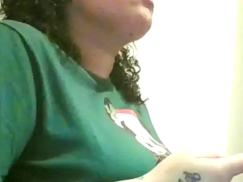 Snapshot of flakoGang chatting on October 19, 2025, 10:21 pm flakoGang online show from October 19, 2025, 10:21 pm