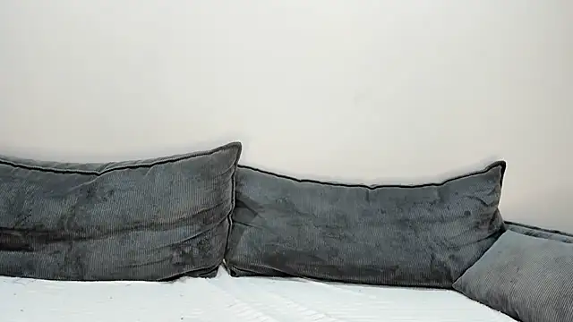 JennyRosh online show from March 29, 2026, 8:09 pm