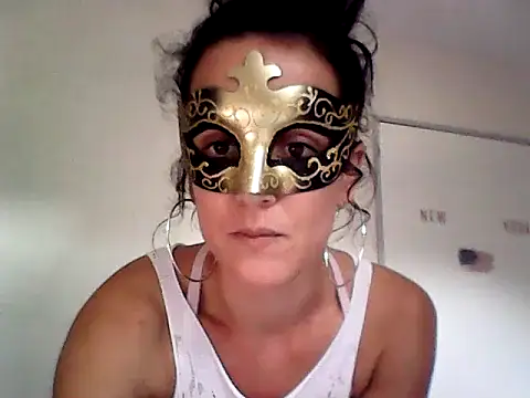 Masquegirlmysterious online show from September 30, 2025, 11:59 am