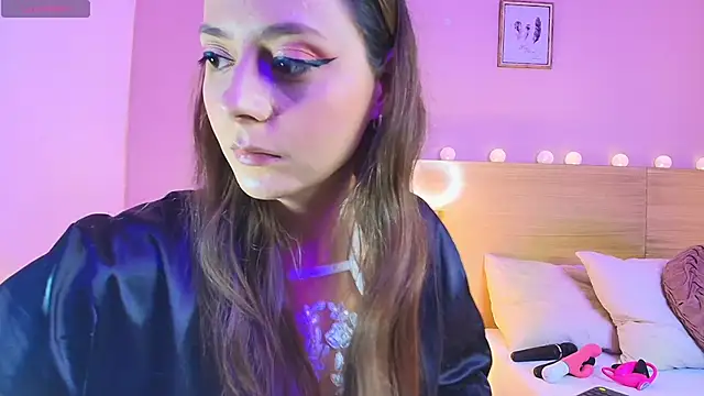 Snapshot of Keidancee chatting on November 6, 2025, 8:43 pm Keidancee online show from November 6, 2025, 8:43 pm