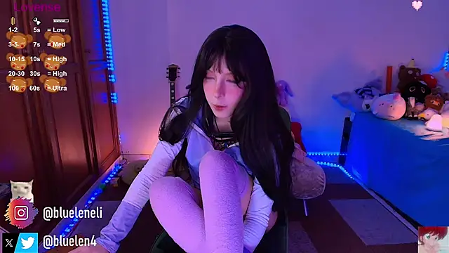 Snapshot of bluelen chatting on September 27, 2025, 11:48 am bluelen online show from September 27, 2025, 11:48 am