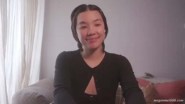 meganmei666 online show from July 16, 2026, 5:52 pm
