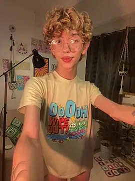 lyamthommpson online show from February 7, 2026, 2:48 am