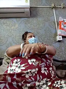 Snapshot of kunjan789 chatting on February 12, 2026, 6:03 pm kunjan789 online show from February 12, 2026, 6:03 pm