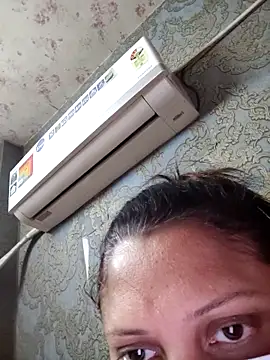 Snapshot of kunjan789 chatting on February 21, 2026, 5:36 pm kunjan789 online show from February 21, 2026, 5:36 pm