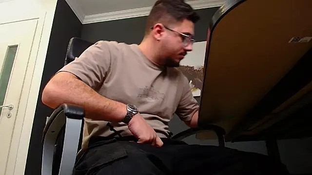 JoshKnights online show from December 15, 2024, 8:52 am