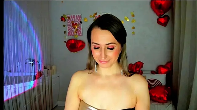 PassionGlow online show from February 11, 2026, 3:22 am