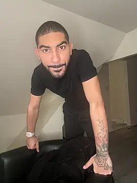 London2Toxic online show from March 14, 2025, 11:32 pm