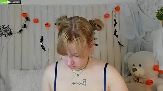 RachelCart online show from October 20, 2025, 3:07 am