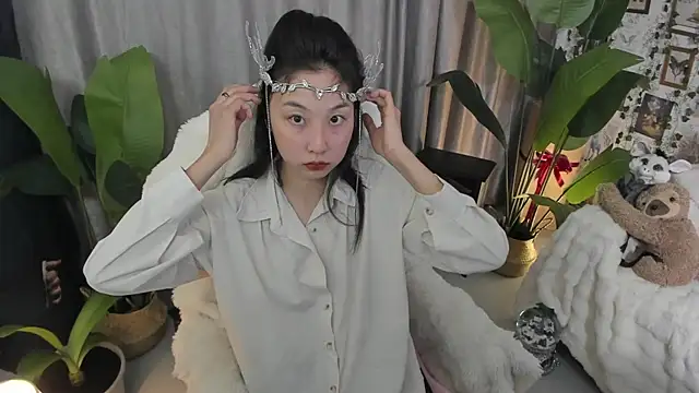 Minami 686 online show from January 24, 2025, 7:49 pm