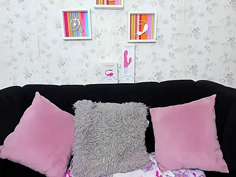 Snapshot of milf_bigass_ chatting on November 11, 2025, 12:16 pm milf bigass online show from November 11, 2025, 12:16 pm