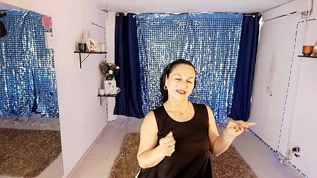 lollita 23  online show from March 11, 2026, 7:53 pm