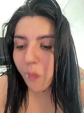 horny roomiess online show from January 27, 2025, 7:03 pm