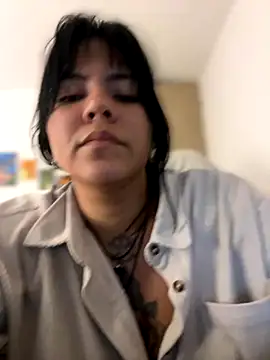 Snapshot of JulianaCastillo chatting on September 11, 2025, 3:39 am JulianaCastillo online show from September 11, 2025, 3:39 am