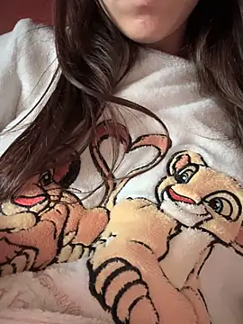 Snapshot of rossana99_ chatting on February 9, 2025, 2:50 pm rossana99 online show from February 9, 2025, 2:50 pm