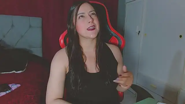 Snapshot of Noamartin_ chatting on October 4, 2025, 1:03 am Noamartin online show from October 4, 2025, 1:03 am