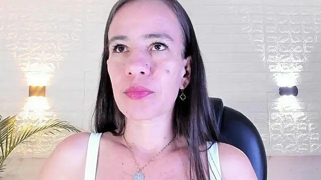 millie brown21 online show from March 18, 2026, 8:12 pm