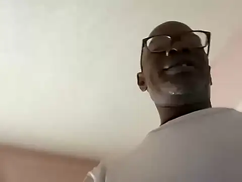 Snapshot of Blkstylion chatting on October 29, 2025, 5:36 pm Blkstylion online show from October 29, 2025, 5:36 pm