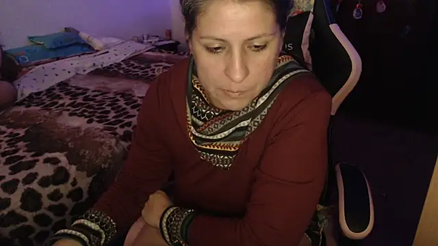 LucifernandaSw online show from April 5, 2026, 8:44 am