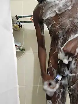 Snapshot of no1belike1 chatting on January 17, 2025, 6:36 am no1belike1 online show from January 17, 2025, 6:36 am