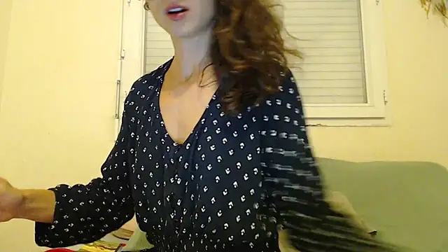 Snapshot of asphodelex chatting on September 17, 2025, 8:21 pm asphodelex online show from September 17, 2025, 8:21 pm