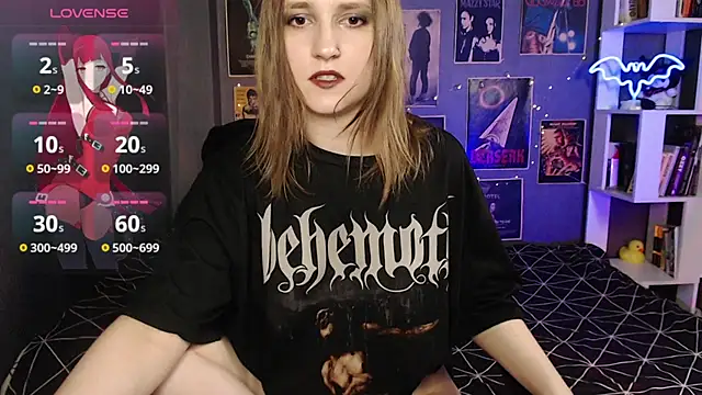 Viper kiss online show from April 24, 2026, 5:04 pm