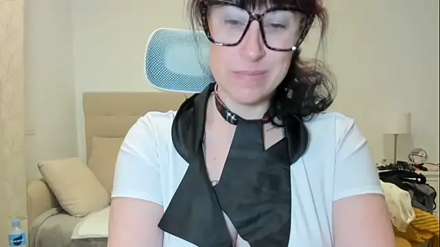 Snapshot of emmita69_ chatting on February 16, 2026, 11:12 pm emmita69 online show from February 16, 2026, 11:12 pm