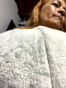 Snapshot of Jlo_69 chatting on September 19, 2025, 5:20 am Jlo 69 online show from September 19, 2025, 5:20 am