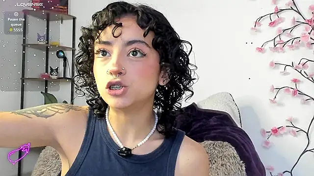 sami monroe online show from March 12, 2026, 2:01 pm