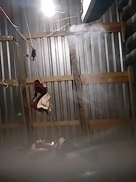 Snapshot of Moreno1813 chatting on November 7, 2025, 6:02 am Moreno1813 online show from November 7, 2025, 6:02 am